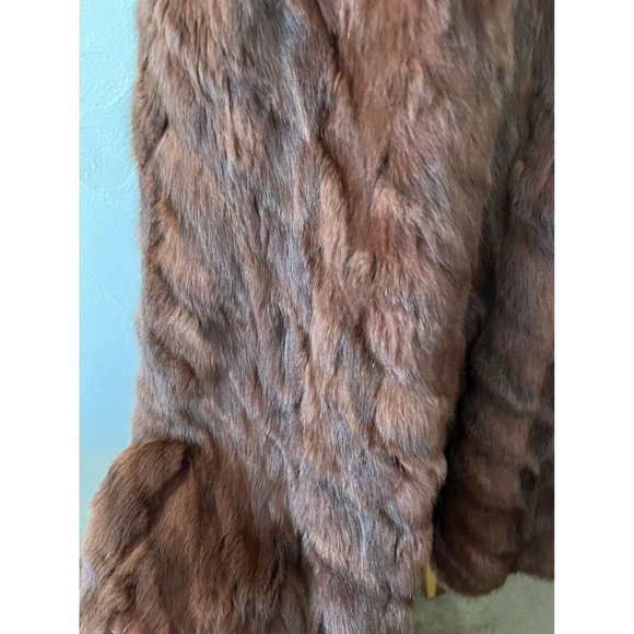 Vintage muskrat mink fox fur herringbone pattern soft brown cape overcoat - Picture 2 of 16